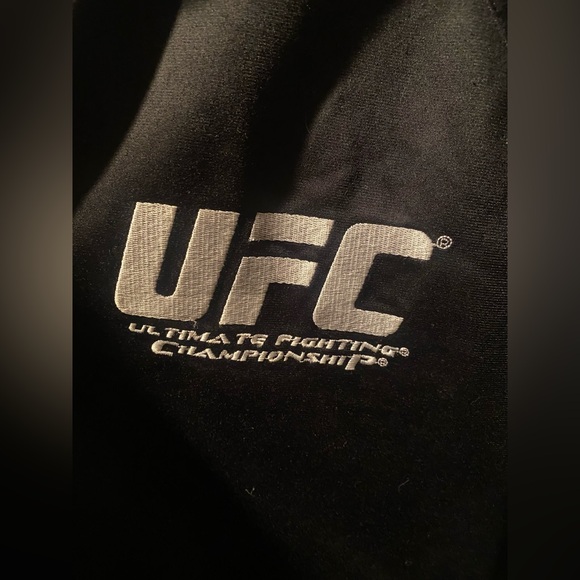 UFC ULTIMATE FIGHTING CHAMPIONSHIP JACKET RARE PIECE - Picture 2 of 4
